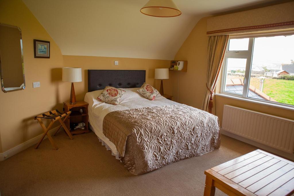 Bambury'S Guesthouse Dingle Oda fotoğraf